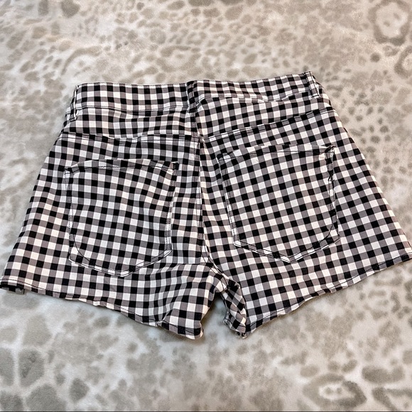 EXPRESS | Gingham High Rise Shortie Size 4 - Picture 4 of 8